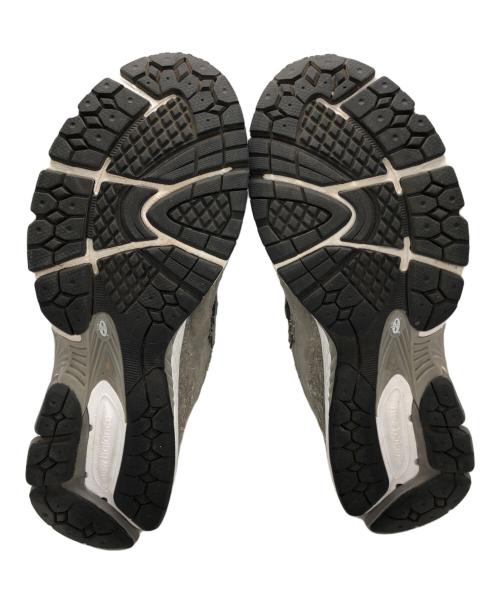 NEW BALANCE（ニューバランス）NEW BALANCE (ニューバランス) N.HOOLYWOOD (エヌ ハリウッド) INVINCIBLE (インヴィンシブル) 2002R ローカットスニーカー グレー サイズ:SIZE 28.5cmの古着・服飾アイテム