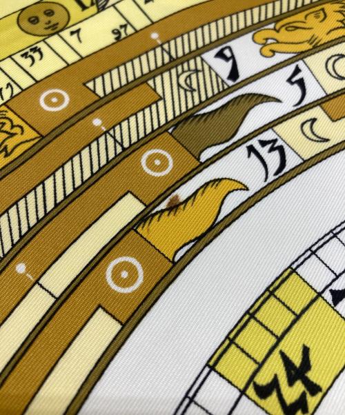 HERMES（エルメス）HERMES (エルメス) カレ90 シルクスカーフ ホワイトの古着・服飾アイテム