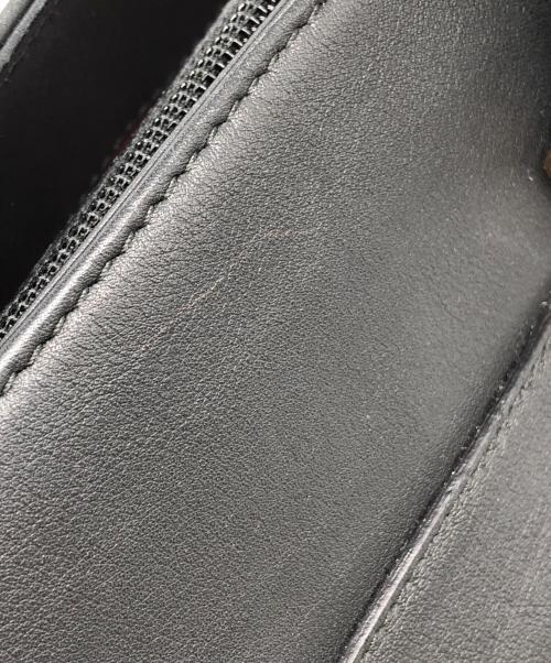 CHOPARD（ショパール）CHOPARD (ショパール) ハッピーダイヤモンドハンドバッグ ブラックの古着・服飾アイテム