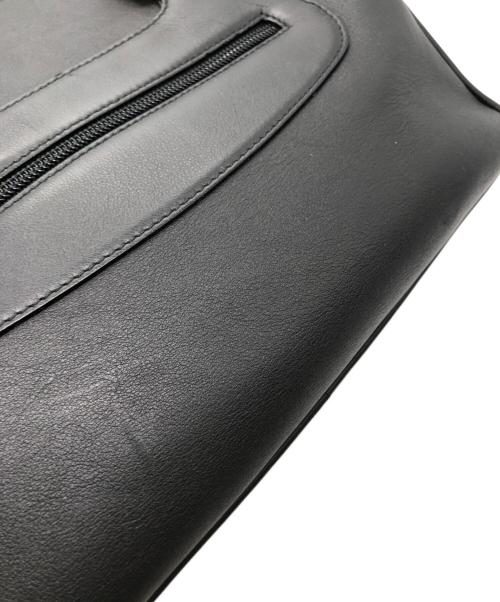 CHOPARD（ショパール）CHOPARD (ショパール) ハッピーダイヤモンドハンドバッグ ブラックの古着・服飾アイテム