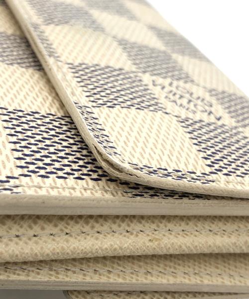 LOUIS VUITTON（ルイ ヴィトン）LOUIS VUITTON (ルイ ヴィトン) 2つ折り財布 ホワイトの古着・服飾アイテム