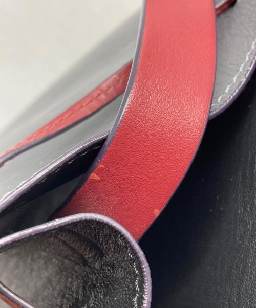 MARNI（マルニ）MARNI (マルニ) MUSEO ソフトバケットバッグ ブラック×レッドの古着・服飾アイテム