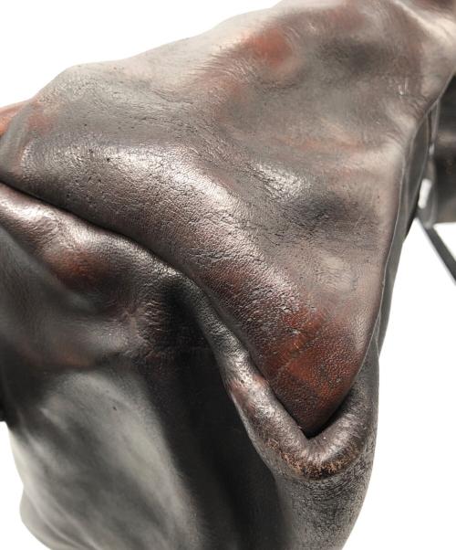 MUNOZ VRANDECIC（ムニョス ブランデシック）MUNOZ VRANDECIC (ムニョス ブランデシック) レザーショルダーバッグ ブラウンの古着・服飾アイテム