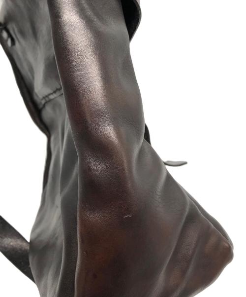 MUNOZ VRANDECIC（ムニョス ブランデシック）MUNOZ VRANDECIC (ムニョス ブランデシック) レザーショルダーバッグ ブラウンの古着・服飾アイテム