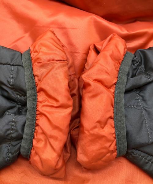 Patagonia（パタゴニア）Patagonia (パタゴニア) ナノ・パフ・フィッツロイ・トラウト・フーディ オリーブ サイズ:SIZE Mの古着・服飾アイテム