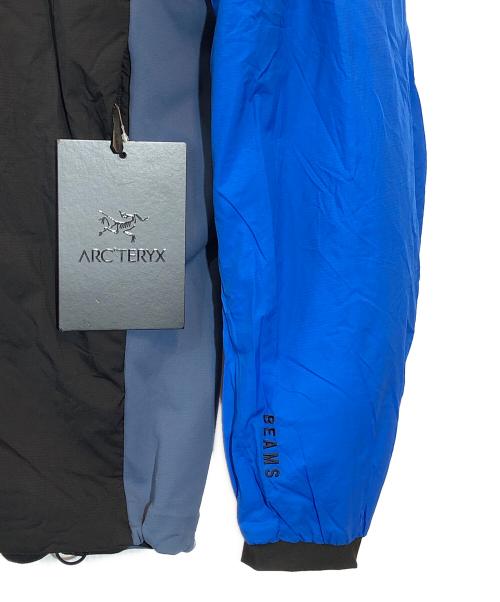 ARC'TERYX（アークテリクス）ARC'TERYX (アークテリクス) 別注Atom LT Hoody（アトム LT フーディー ） ブルー×ブラック サイズ:M 未使用品の古着・服飾アイテム