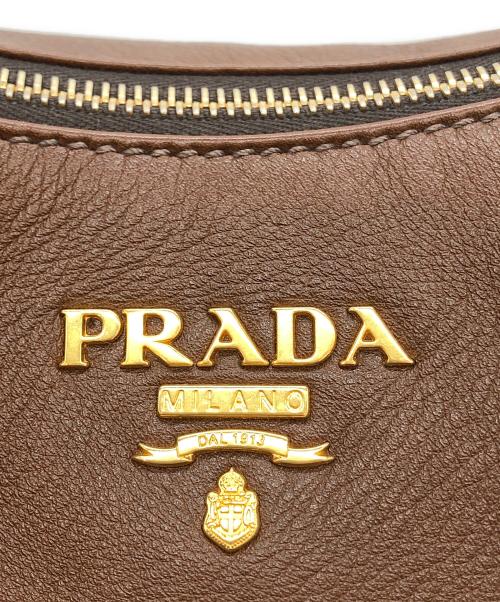 PRADA（プラダ）PRADA (プラダ) ワンショルダーバッグ ブラウンの古着・服飾アイテム