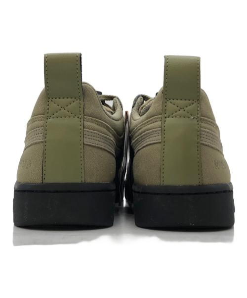 asics（アシックス）asics (アシックス) ローカットスニーカー カーキ サイズ:26.5ｃｍ 未使用品の古着・服飾アイテム