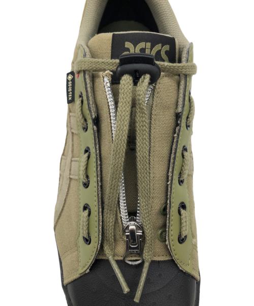 asics（アシックス）asics (アシックス) ローカットスニーカー カーキ サイズ:26.5ｃｍ 未使用品の古着・服飾アイテム