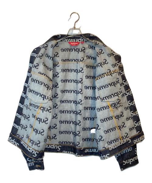 SUPREME（シュプリーム）SUPREME (シュプリーム) Jacquard Logos Denim Trucker Jacket（ジャガード ロゴ デニム トラッカージャケット） インディゴ サイズ:XLの古着・服飾アイテム