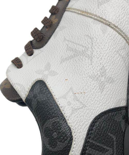 LOUIS VUITTON（ルイ ヴィトン）LOUIS VUITTON (ルイ ヴィトン) モノグラム ランアウェイ スニーカー ブラウン×ブラック サイズ:SIZE 7 1/2の古着・服飾アイテム