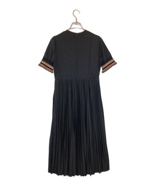 PAUL SMITH（ポールスミス）Paul Smith (ポールスミス) ジャージー 半袖プリーツワンピース ブラック サイズ:SIZE Mの古着・服飾アイテム