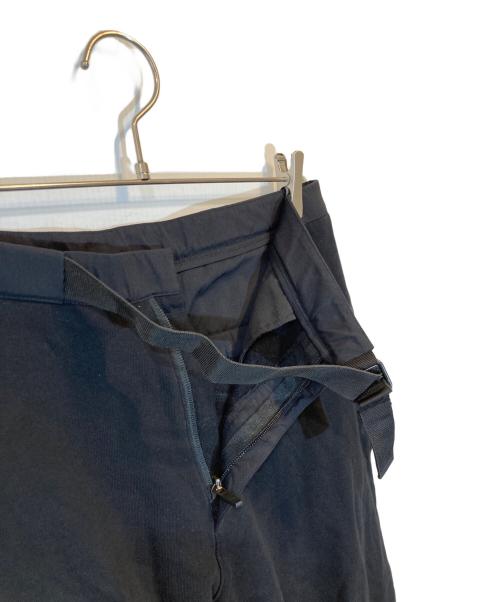 ACRONYM（アクロニウム）ACRONYM (アクロニウム) Organic Cotton 8-pocket Sweatpant ブラック サイズ:Sの古着・服飾アイテム