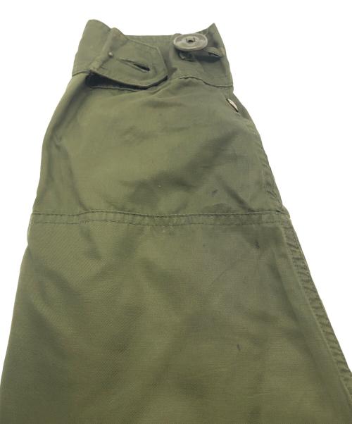 Canadian Army（カナダ軍）CANADIAN ARMY (カナダ軍) ECW コンバットパーカー オリーブ サイズ:5 REGULAR/ MEDIUMの古着・服飾アイテム