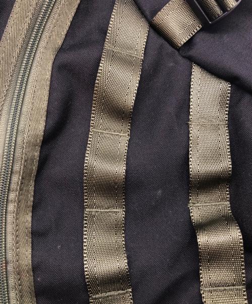 Liberaiders（リベレイダース）Liberaiders (リベレイダース) TACTICAL ONE SHOULDER BAG オリーブの古着・服飾アイテム