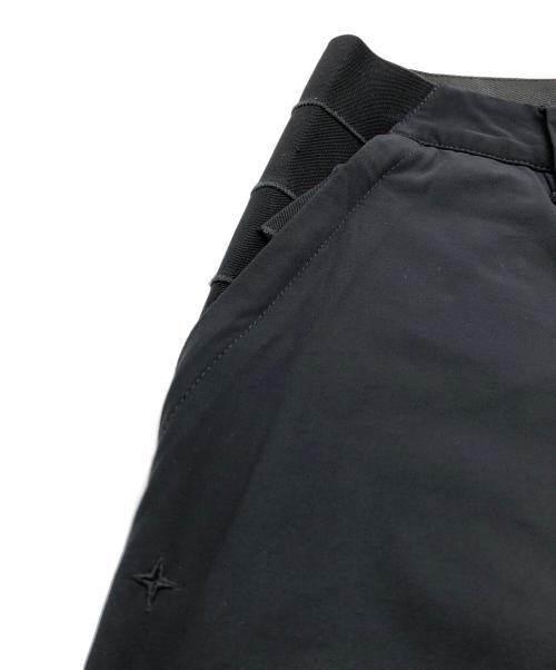 STONE ISLAND（ストーンアイランド）STONE ISLAND (ストーンアイランド) ストレッチパンツ ブラック サイズ:W28の古着・服飾アイテム