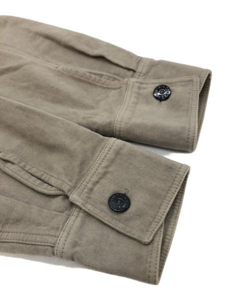 STONE ISLAND（ストーンアイランド）STONE ISLAND (ストーンアイランド) パッチ付きモールスキンシャツ ベージュ サイズ:SIZE XSの古着・服飾アイテム