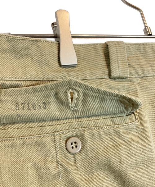 French Army（フランス軍）French Army (フレンチアーミー) M-52 2タック コットン パンツ ベージュ サイズ:35の古着・服飾アイテム