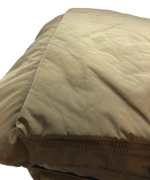 ISAMU KATAYAMA BACKLASH（イサムカタヤマ・バックラッシュ）ISAMU KATAYAMA BACKLASH (イサムカタヤマ・バックラッシュ) 2WAYバッグ オリーブの古着・服飾アイテム