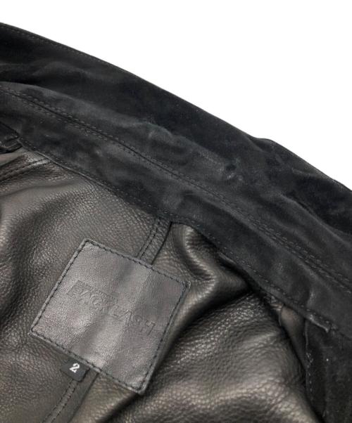 ISAMU KATAYAMA BACKLASH（イサムカタヤマ･バックラッシュ）ISAMU KATAYAMA BACKLASH (イサムカタヤマ・バックラッシュ) スウェードコート ブラック サイズ:２の古着・服飾アイテム