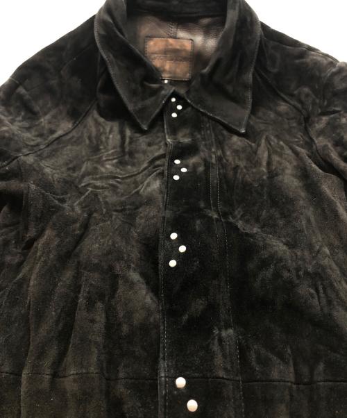 ISAMU KATAYAMA BACKLASH（イサムカタヤマ･バックラッシュ）ISAMU KATAYAMA BACKLASH (イサムカタヤマ・バックラッシュ) スウェードコート ブラック サイズ:２の古着・服飾アイテム