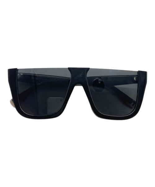 FENDI（フェンディ）FENDI (フェンディ) スクエアフレームサングラス ブラック サイズ:62□9-145の古着・服飾アイテム