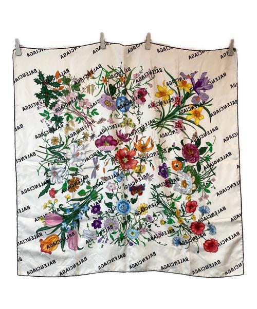 GUCCI（グッチ）GUCCI (グッチ) BALENCIAGA (バレンシアガ) ザ ハッカー プロジェクト フローラ プリント シルク スカーフ ホワイトの古着・服飾アイテム