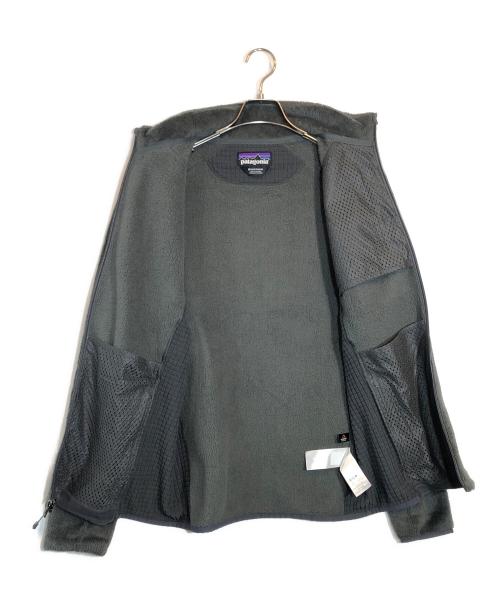 Patagonia（パタゴニア）Patagonia (パタゴニア) R2フリースジャケット グレー サイズ:Mの古着・服飾アイテム