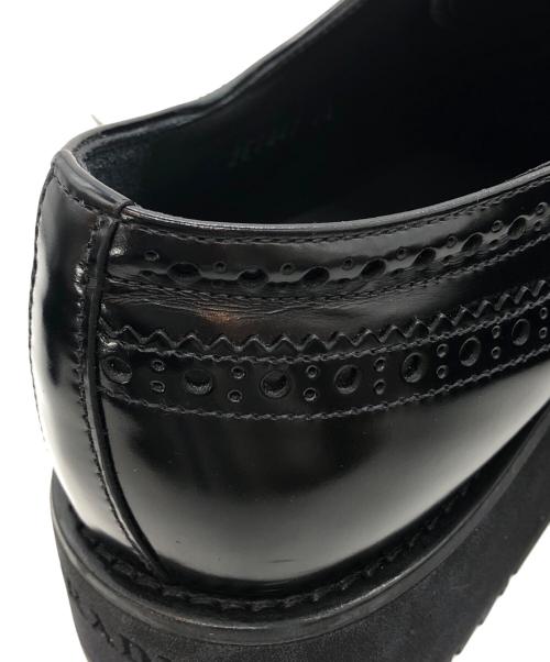 PRADA（プラダ）PRADA (プラダ) メダリオン ウィングチップ レザー ダービーシューズ ブラック サイズ:6 1/2の古着・服飾アイテム