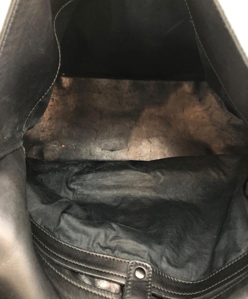 BOTTEGA VENETA（ボッテガベネタ）BOTTEGA VENETA (ボッテガベネタ) イントレチャートメッセンジャーバッグ ブラックの古着・服飾アイテム