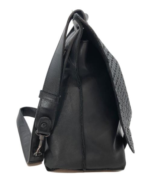 BOTTEGA VENETA（ボッテガベネタ）BOTTEGA VENETA (ボッテガベネタ) イントレチャートメッセンジャーバッグ ブラックの古着・服飾アイテム