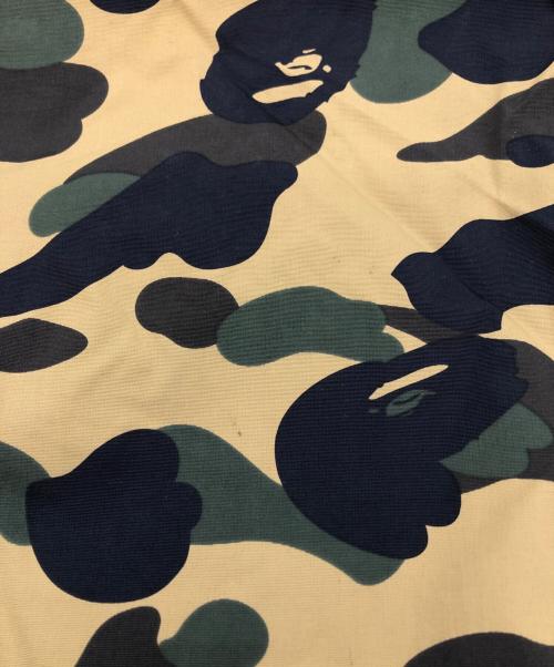 A BATHING APE（ア ベイシング エイプ）A BATHING APE (ア ベイシング エイプ) マウンテンパーカー ベージュ サイズ:Mの古着・服飾アイテム