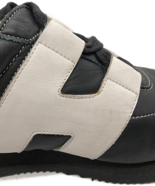 HERMES（エルメス）HERMES (エルメス) Hロゴ クイックスニーカー ブラック サイズ:SIZE 41 1/2の古着・服飾アイテム
