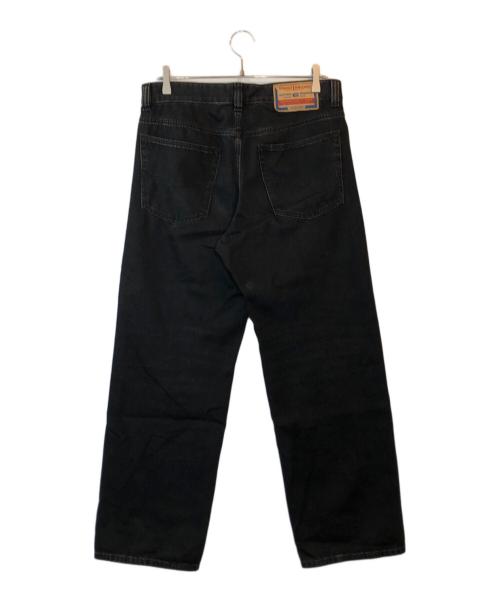 DIESEL（ディーゼル）DIESEL (ディーゼル) relaxed jeans 2001 d-macro 09i35 ブラック サイズ:W30の古着・服飾アイテム