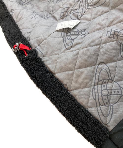 Vivienne Westwood RED LABEL（ヴィヴィアンウエストウッドレッドレーベル）Vivienne Westwood RED LABEL (ヴィヴィアンウエストウッドレッドレーベル) リサイクルポリエステルボアジップブルゾン ブラック サイズ:00の古着・服飾アイテム