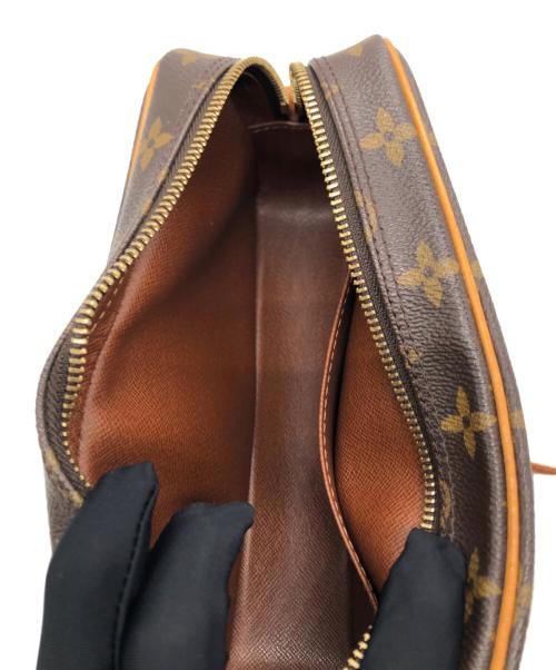 LOUIS VUITTON（ルイ ヴィトン）LOUIS VUITTON (ルイ ヴィトン) ショルダーポーチ ブラウンの古着・服飾アイテム