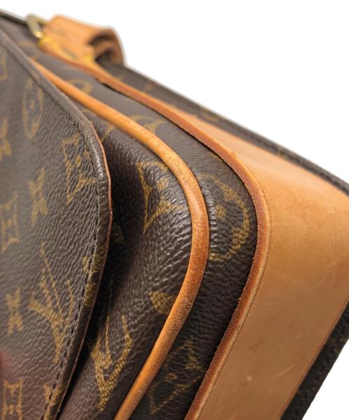 LOUIS VUITTON（ルイ ヴィトン）LOUIS VUITTON (ルイ ヴィトン) ショルダーバッグ ブラウンの古着・服飾アイテム