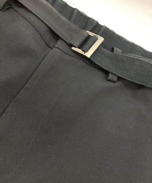 sacai（サカイ）sacai (サカイ) Matelasse Twill Pants ベルテッドパンツ　サカイ sacai ベルト付きセンタープレススラックスロングパンツ ブラック サイズ:SIZE 2の古着・服飾アイテム