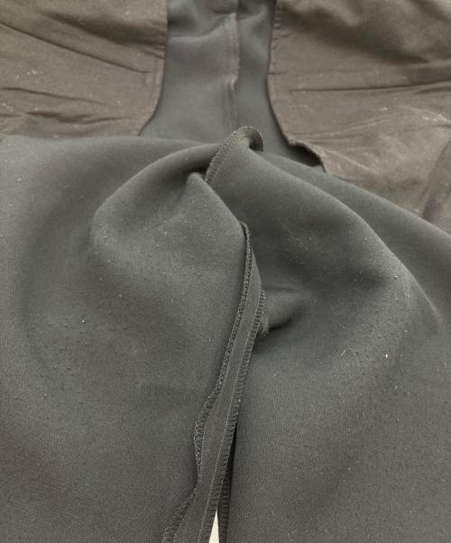 sacai（サカイ）sacai (サカイ) Matelasse Twill Pants ベルテッドパンツ　サカイ sacai ベルト付きセンタープレススラックスロングパンツ ブラック サイズ:SIZE 2の古着・服飾アイテム