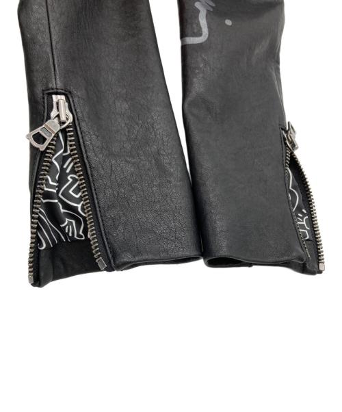 Keith Haring（キースヘリング）Keith Haring (キースヘリング) alice+olivia (アリスアンドオリビア) ラムレザーライダースジャケット ブラック サイズ:XSの古着・服飾アイテム