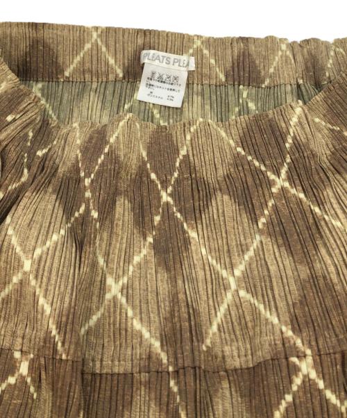 PLEATS PLEASE（プリーツプリーズ）PLEATS PLEASE (プリーツプリーズ) プリーツスカート ベージュ サイズ:SIZE 5の古着・服飾アイテム