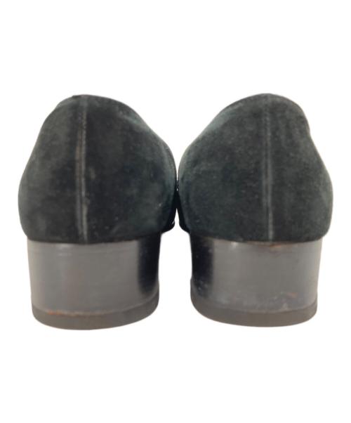 Salvatore Ferragamo（サルヴァトーレ フェラガモ）Salvatore Ferragamo (サルヴァトーレ フェラガモ) スウェードガンチーニパンプス ブラック サイズ:SIZE 37の古着・服飾アイテム