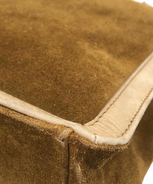 A.P.C.（アーペーセー）A.P.C. (アーペーセー) スウェードショルダーバッグ ブラウンの古着・服飾アイテム