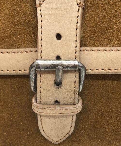 A.P.C.（アーペーセー）A.P.C. (アーペーセー) スウェードショルダーバッグ ブラウンの古着・服飾アイテム