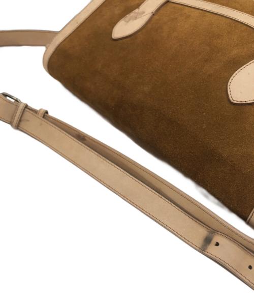 A.P.C.（アーペーセー）A.P.C. (アーペーセー) スウェードショルダーバッグ ブラウンの古着・服飾アイテム