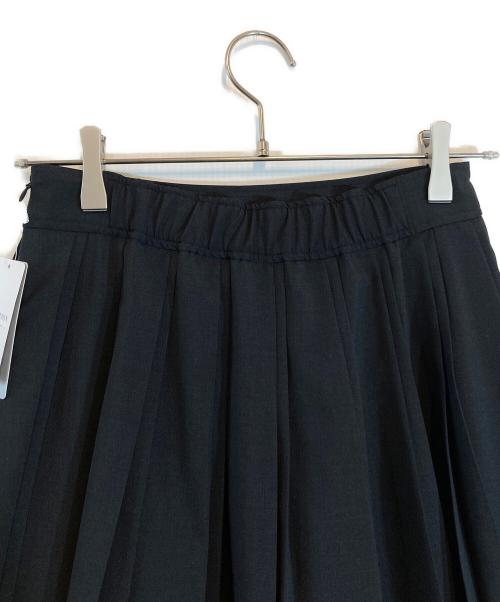 IENA（イエナ）IENA (イエナ) 25AW ストレッチプリーツスカート ブラック サイズ:36 未使用品の古着・服飾アイテム