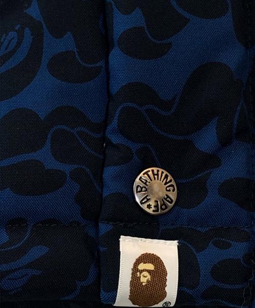 A BATHING APE（アベイシングエイプ）A BATHING APE (アベイシングエイプ) ダウンベスト ブルー サイズ:Mの古着・服飾アイテム