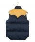 RockyMountainFeatherBed (ロッキーマウンテンフェザーベッド) BAPE BY A BATHING APE (ベイプバイアベイシングエイプ) ダウンベスト ネイビー×ベージュ サイズ:SIZE 40：17000円