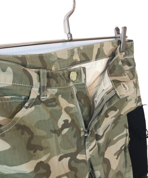 COMME des GARCONS HOMME PLUS（コムデギャルソンオムプリュス）COMME des GARCONS HOMME PLUS (コムデギャルソンオムプリュス) レザーパッチカモフラパンツ カーキ×ブラック サイズ:Sの古着・服飾アイテム