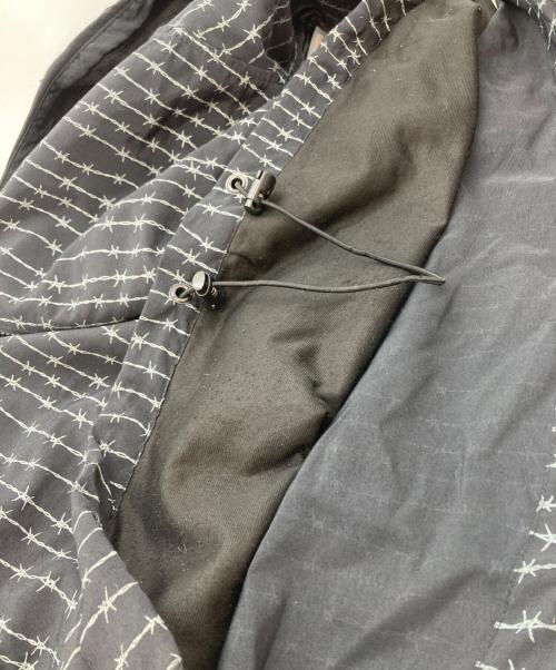 LC LASY CHANCE（ラストチャンス）LC LASY CHANCE (ラストチャンス) 有刺鉄線アノラックパーカー ブラック サイズ:SIZE Sの古着・服飾アイテム